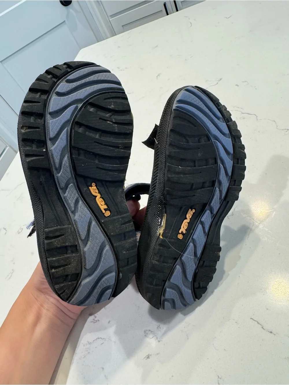 Teva Kids Hurricane Sport Sandals Girls Size 11